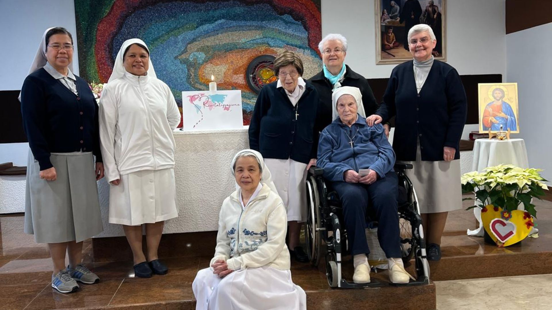 visita canónica a la comunidad y al centro de Albese