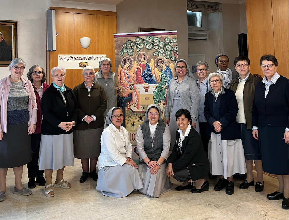 La Visita Canónica a la Delegación de Italia concluye con esperanza y compromiso, fortaleciendo la comunión, revisando la misión y afrontando juntos nuevos retos en la Hospitalidad.